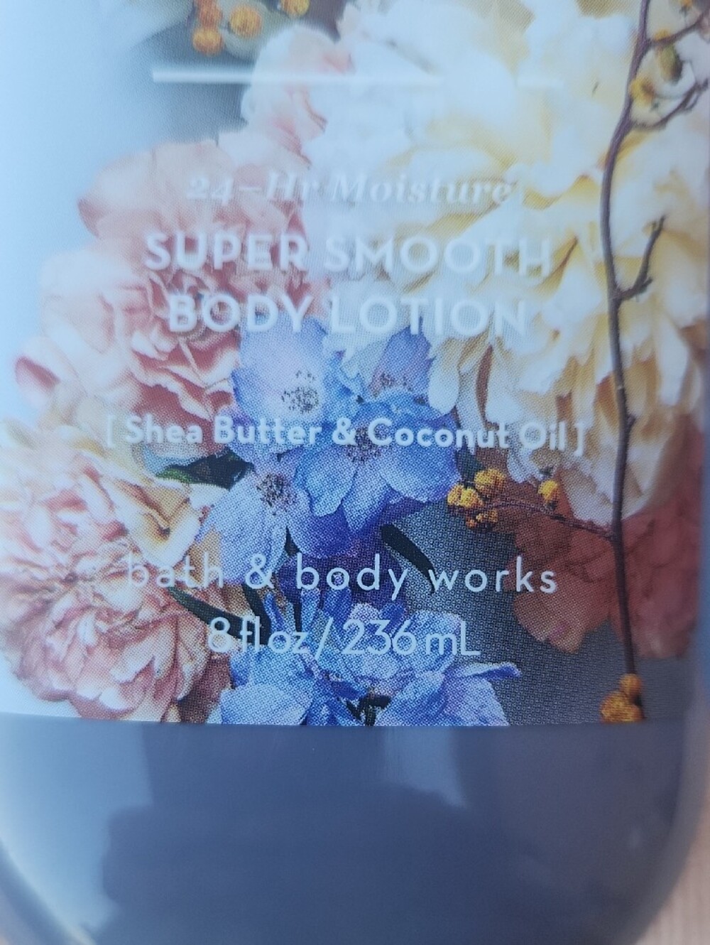 Bath & Body Works Super Smooth Body Lotions - Shea Butter & Coconut Oil - Picture 6 of 9
